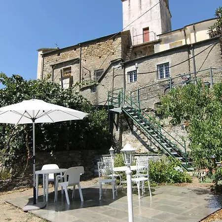 5 Lands Stone * Levanto