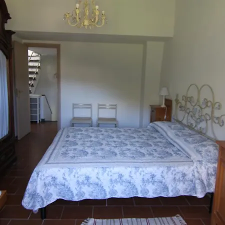 5 Lands Stone * Levanto